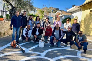 Άλλαξαν όψη στο κεντρικό δρόμο του χωριού