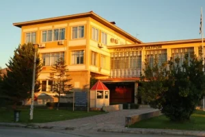 Πάτρα: Φοιτητές εγκλώβισαν τον πρύτανη του Πανεπιστημίου στο γραφείο του