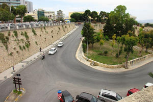 Κατήγγειλε ότι ξυλοκοπήθηκε σε κεντρικό δρόμο του Ηρακλείου!