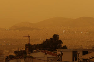 Ματίνα Παγώνη για την αφρικανική σκόνη: «Οι ομάδες υψηλού κινδύνου ίσως χρειαστεί να αλλάξουν φάρμακα»