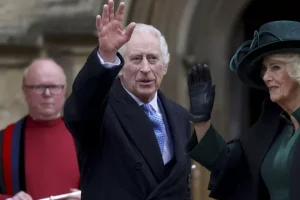 Βασιλιάς Κάρολος: Επιστρέφει στα δημόσια καθήκοντά του