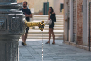 Θέλουν να ανακαλύψουν τις κρυμμένες δημόσιες βρύσες και ιστορικές κρήνες του Ηρακλείου