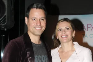 «Κάθε μέρα προσπαθούν να σε σκοτώσουν με χημικά»: Πετράκος και Παπαθωμά έχουν τη δική τους θεωρία για την σκόνη