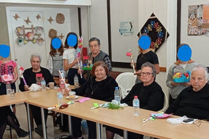 Πασχαλινές κατασκευές και λαμπάδες προσέφεραν μικροί μαθητές στους φιλοξενούμενους του Κ.Η.Φ.Η Παλιανής