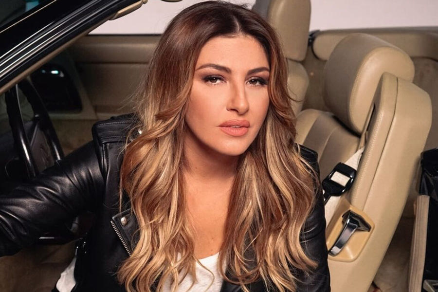 Το πρώτο μήνυμα της Έλενας Παπαρίζου μετά την εισαγωγή της στο νοσοκομείο