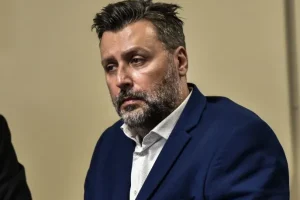 Γιάννης Καλλιάνος: «Θα γίνω ο εφιάλτης τους – Τίποτα δεν θα μείνει αναπάντητο»