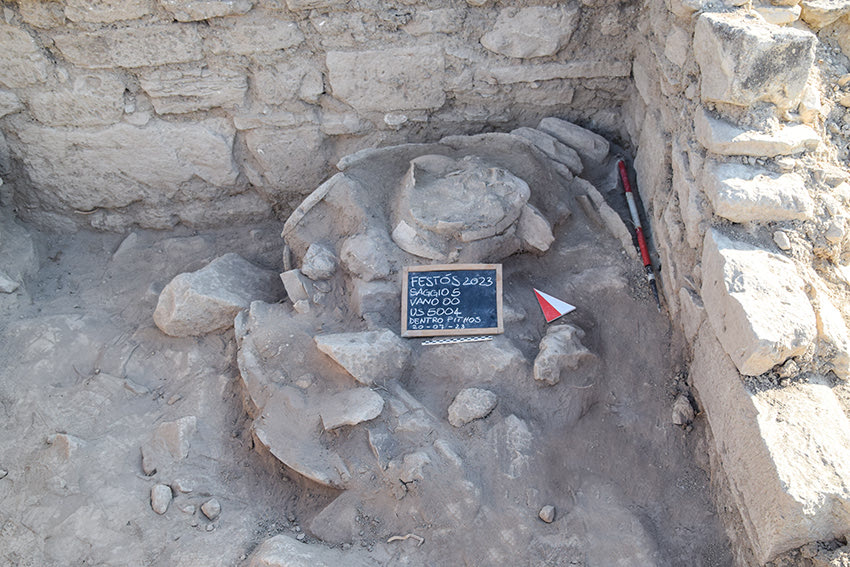 φαιστός-πίθος