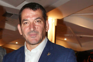 Η κόρη του Πύρρου Δήμα άλλαξε το επώνυμο της στα social media