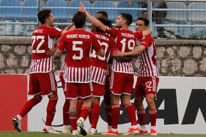 Κυριακάτικος περίπατος του Ολυμπιακού στη Λαμία