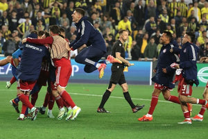 Ο Ολυμπιακός έγινε η 3η ελληνική ομάδα που προκρίνεται σε ημιτελικό ευρωπαϊκής διοργάνωσης