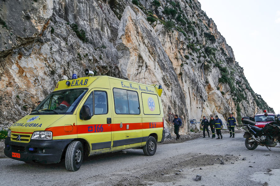 Τραγωδία στον ΒΟΑΚ: 18χρονη μαθήτρια η κοπέλα που έχασε τη ζωή της πέφτοντας από την γέφυρα!