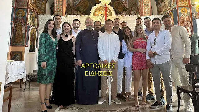 Βορειοηπειρώτης βαφτίστηκε χριστιανός ορθόδοξος από 13 νονούς
