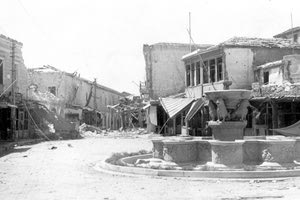 Αλεξιπτωτιστές και στο Ηράκλειο- Βομβαρδίζονται Θραψανό, Αρκαλοχώρι και Πεζά