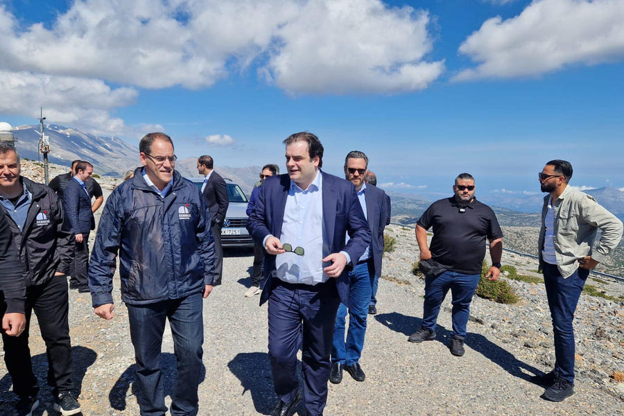 Ανώγεια: Στην παρουσίαση του «Αστεροσχολείου» ο Πιερρακάκης