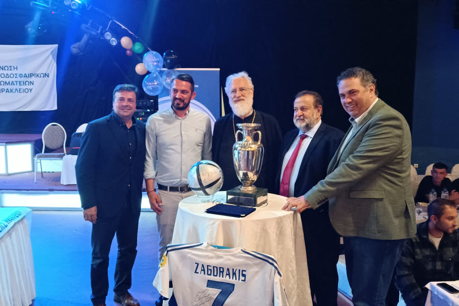 Ομορφο κλίμα και βραβεύσεις στο επίσημο δείπνο του 3ου φάιναλ φορ του Κυπέλλου ΕΠΣΗ