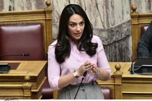 Μιχαηλίδου: «Με την Ψηφιακή Κάρτα Εργασίας εξασφαλίζουμε την προστασία των εργαζομένων»