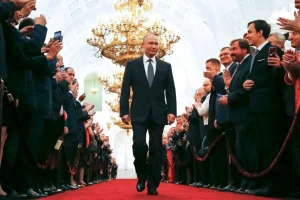 Πούτιν: Ορκίζεται για πέμπτη θητεία στο τιμόνι της Ρωσίας