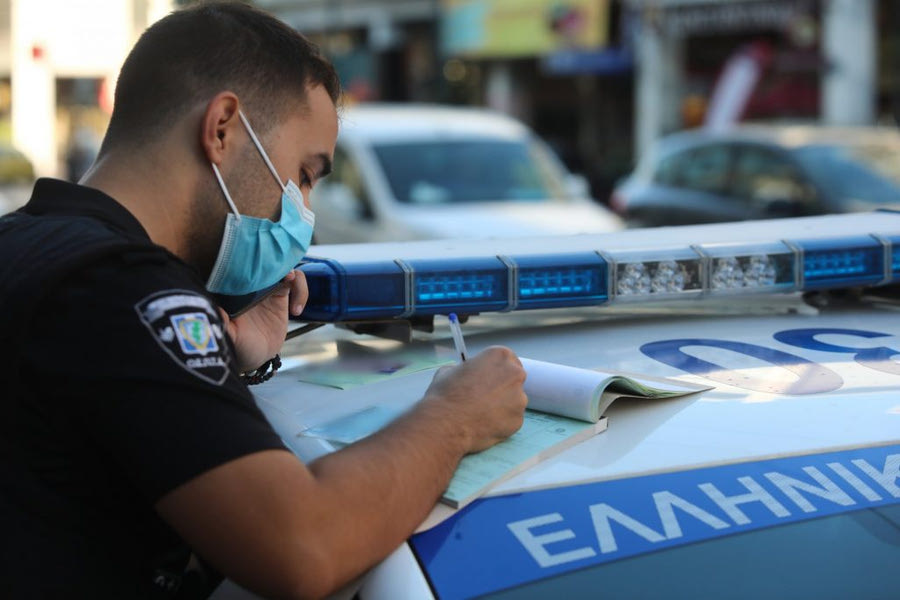 Αλλάζει όλος ο ΚΟΚ: Τέλος στην αφαίρεση πινακίδων κυκλοφορίας