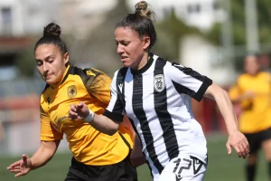 Το ”παρών” μόνο γυναίκες και παιδιά