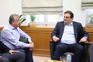 Συναντήθηκε με Α.Καλοκαιρινό και Στ.Αρναουτάκη ο Κ. Πιερρακάκης