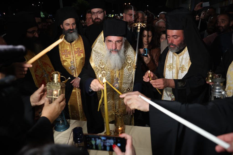 Ο συγκλονιστικός λόγος του Αρχιεπισκόπου: «Να ειρηνεύσει ο τόπος στον οποίο γεννήθηκε ο Χριστός»!