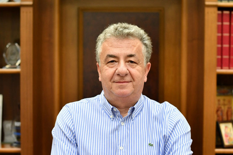 Σταύρος Αρναουτάκης: ”Γεννά ελπίδα η Ανάσταση του Θεανθρώπου στον κόσμο”