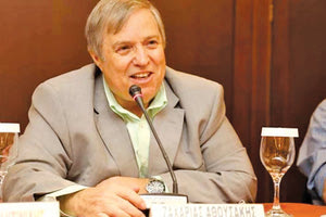 Ξανά στο τιμόνι του ΣΑΤΕ ο Ζ. Αθουσάκης