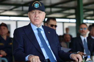 Απρόσμενη επίθεση φιλίας από τον Ερντογάν: Δεν απειλούμε κανένα!