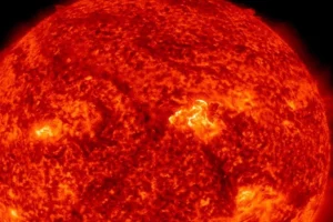 Μαγνητική καταιγίδα χτυπά τη Γη: Προειδοποίηση για προβλήματα σε επικοινωνίες και συσκευές