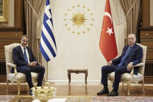 Ο…τραχανάς της Νέας Υόρκης στη συνάντηση Κυριάκου-Ταγίπ! Τα… «κόμματα» Καρυστιανού, Τσίπρα και Σαμαρά. Στο δρόμο τα…φρέσκα κουλούρια από την Ευρωπαία Εισαγγελέα!