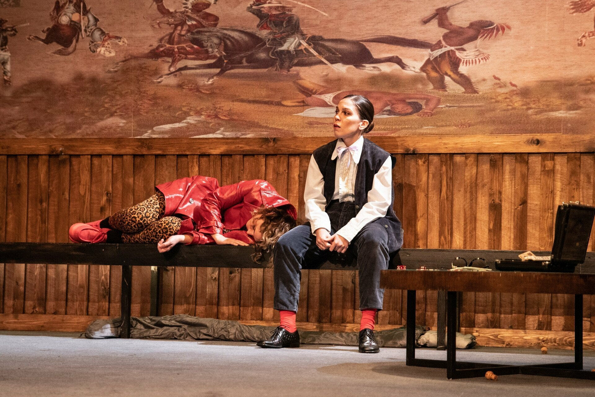 Η Ελίνα Ρίζου στο «Ο παγοπώλης έρχεται» του Ευγένιου Ο'Νηλ, σε σκηνοθεσία Ακύλλα Καραζήση.