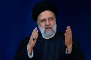 Ιράν: Άγνωστη η τύχη του προέδρου Ραϊσί έπειτα από “ατύχημα” του ελικοπτέρου του