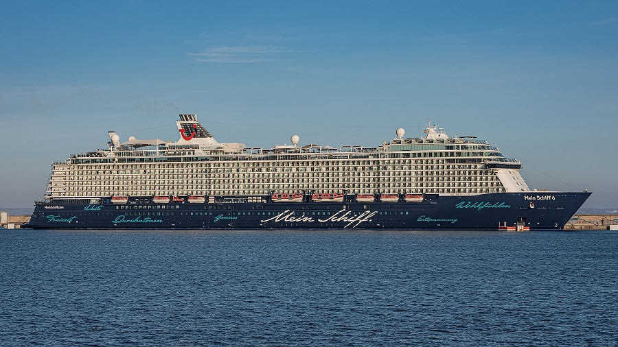 Επέστρεψε στο λιμάνι του Ηρακλείου το κρουαζιερόπλοιο λόγω τραυματισμού επιβάτιδας