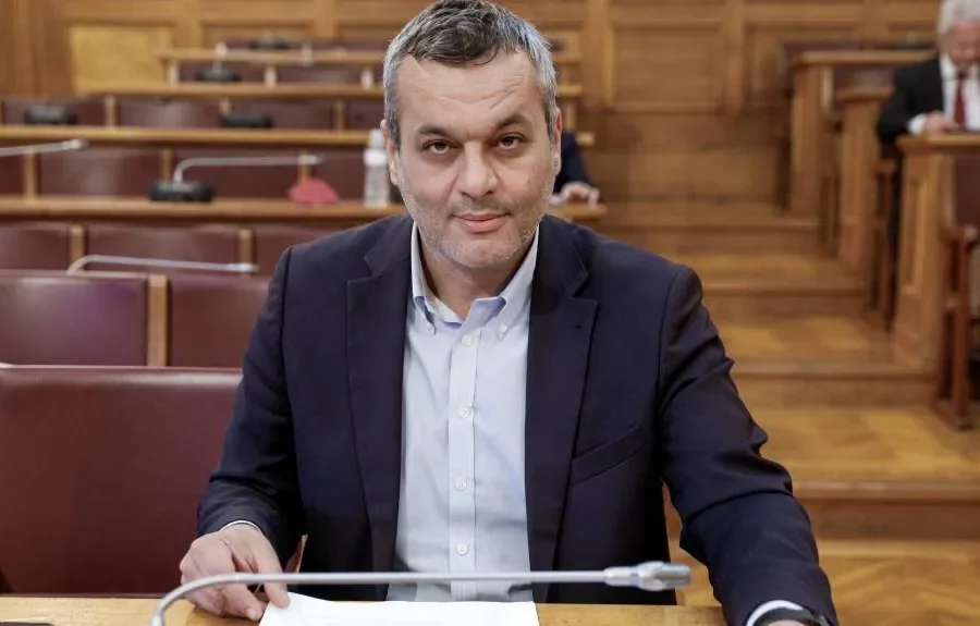 Διπλή γιορτή για τον Χάρη Μαμουλάκη