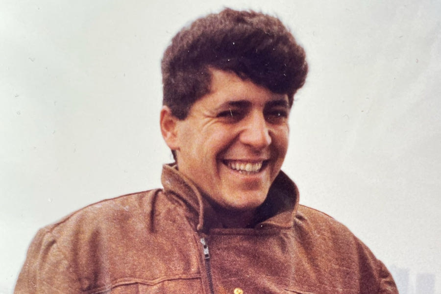 Μανώλης Καντάρης: Συγκινεί η κόρη του 13 χρόνια μετά τη δολοφονία του