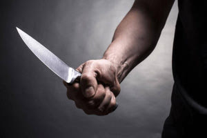 Κυψέλη:	Αγνωστος επιτέθηκε και τραυμάτισε δύο ανήλικους