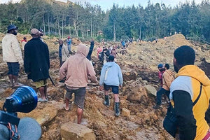 Παπούα Νέα Γουινέα: Φόβοι για εκατοντάδες νεκρούς από κατολίσθηση
