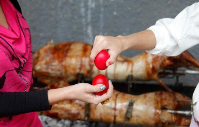 Με τι καιρό θα ψήσουμε τον οβελία την Κυριακή του Πάσχα