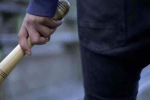 Ηρακλειώτης χτύπησε τον αδερφό του με ρόπαλο