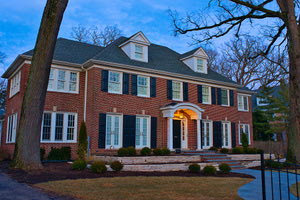 Πωλείται το σπίτι του «Μόνος στο Σπίτι» – Αυτό είναι το υπέρογκο ποσό