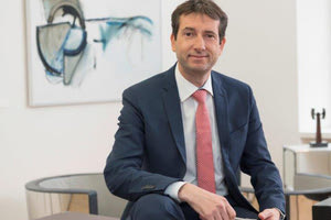 Κατέρρευσε στην πεζοπορία ο αντικαγκελάριος της Ελβετίας