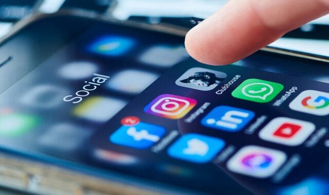 Η Ισπανία απαγορεύει τα social media στα παιδιά κάτω των 16 ετών