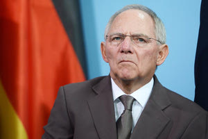 Bεβήλωσαν τον τάφο του Σόιμπλε!