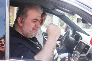 Eξιτήριο για τον Δημήτρη Σταρόβα