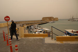 Υψηλά τα επίπεδα αφρικανικής σκόνης στην Κρήτη – Οδηγίες από την Περιφέρεια