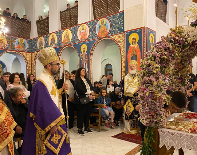 Παιδικές φωνές καθοδηγούσαν τα εγκώμια στην Ιερά Μητρόπολη Αρκαλοχωρίου