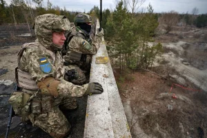 Ουκρανία: Σχεδόν 10.000 άνθρωποι απομακρύνθηκαν από τις εστίες τους στην περιφέρεια του Χαρκόβου