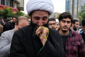 Ιράν: Μετά την κηδεία, τα δύσκολα με τη διαδοχή του Εμπραχίμ Ραΐσι