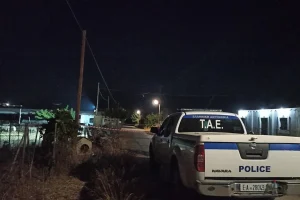 Τυμπάκι: Νεαροί πήγαν στο γλέντι με πιστόλι, τους σταμάτησαν για έλεγχο και σκόπευαν να το “εξαφανίσουν”