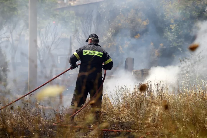 Καθαρισμός οικοπέδων: Παράταση προθεσμίας έως 15 Ιουλίου – Τι πρέπει να κάνουν οι πολίτες